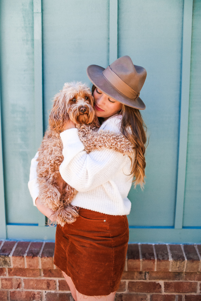 BrittanyAnnCourtney_SoleSocietyBooties_Sweater_SaleAlert