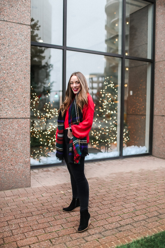 BrittanyACourtney_RedNordstormSweater_Christmas2