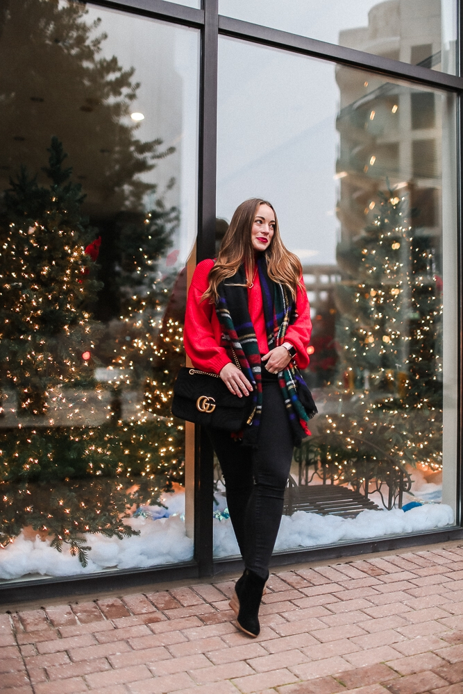 BrittanyACourtney_RedNordstormSweater_Christmas4