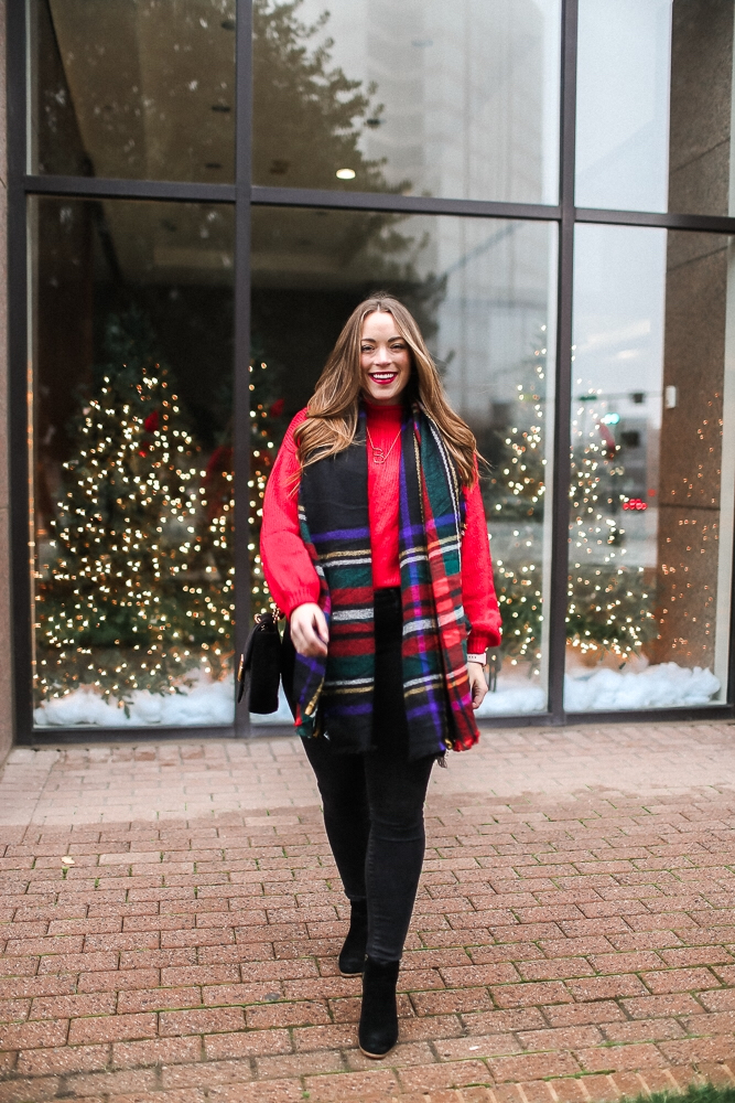 BrittanyACourtney_RedNordstormSweater_Christmas7