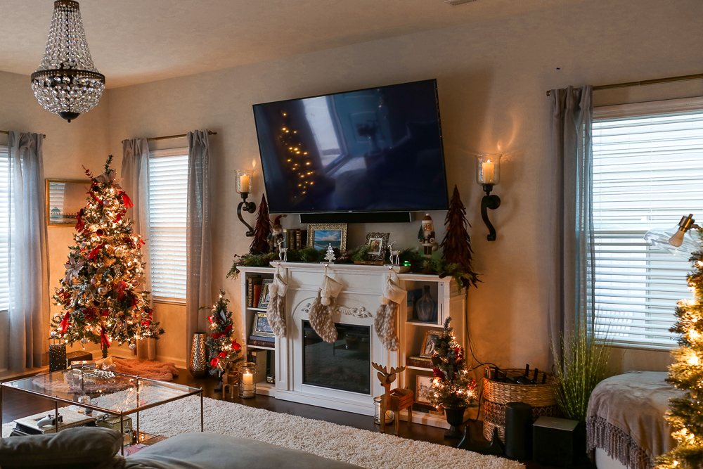 Christmas Holiday Home Decor 